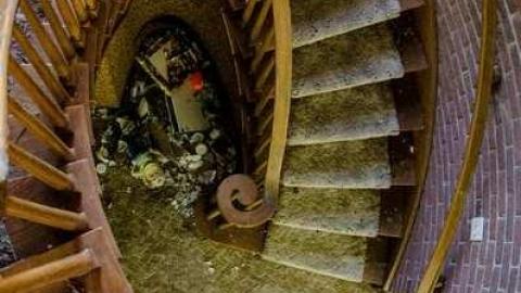 September 2013 - House-In-The-Swamp128.jpg