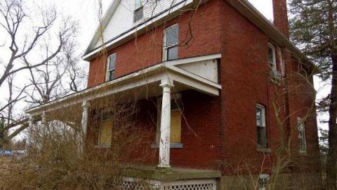 Binbrook Estate House - binbrook-estate-house2-apr8-2013.jpg