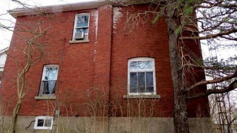 Binbrook Estate House - binbrook-estate-house4-apr8-2013.jpg