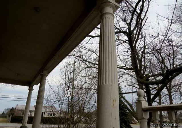 Binbrook Estate House photo 2