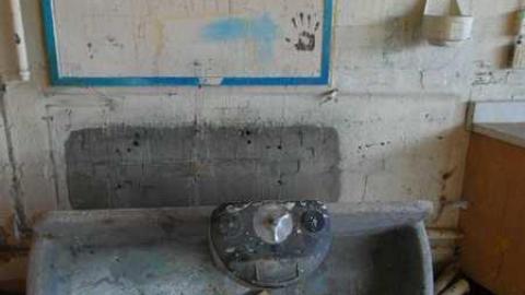 Class Dismissed - Alderwood-Collegiate-Institute357.jpg