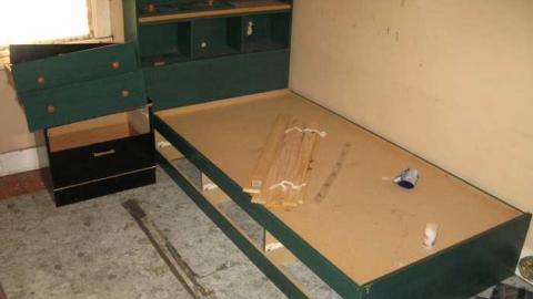 Lonely House 9/29/13 - Well-Well-Welder72.jpg