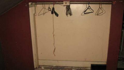 Lonely House 9/29/13 - Well-Well-Welder73.jpg