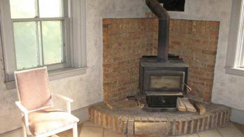 Lonely House 9/29/13 - Well-Well-Welder75.jpg