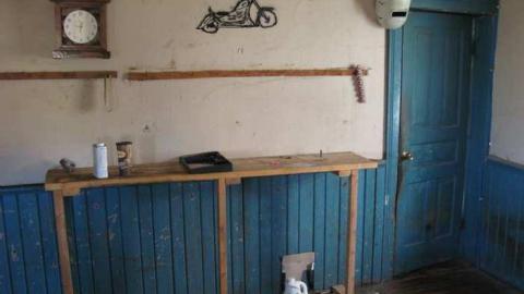 Lonely House 9/29/13 - Well-Well-Welder86.jpg