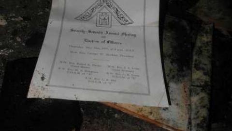 Burnt and Rotting - SAM_6003.jpg