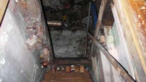 Burnt and Rotting - SAM_6022.jpg