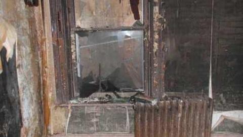 Burnt and Rotting - SAM_6024.jpg