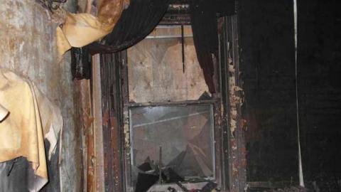 Burnt and Rotting - SAM_6028.jpg