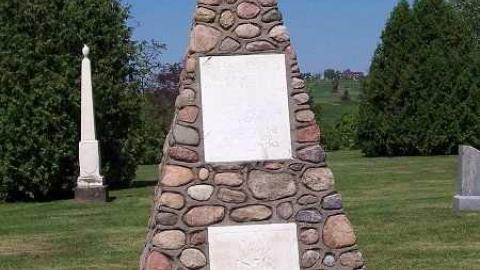 Middletown Pioneer Cemetery photo 5