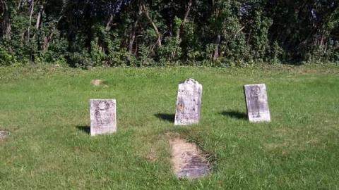 St. Clements Cemetery - St.-Clements-Pioneer-Cemetery3.jpg