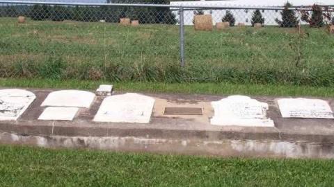 West Essa Cemetery photo 5