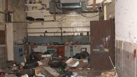 Royal Pizza - Ojibway-Truck-Stop80.jpg