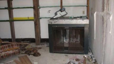 Royal Pizza #2 - Ojibway-Truck-Stop77.jpg