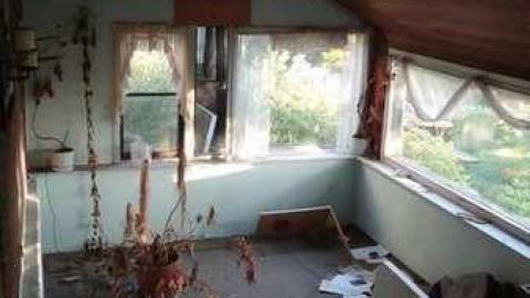 Sept 8, 2013 - Hold-Out-House17.jpg