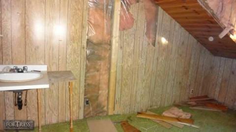 Sept 8, 2013 - Hold-Out-House19.jpg