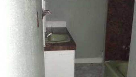 Sept 8, 2013 - Hold-Out-House23.jpg