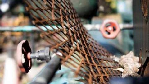 Mooney's Bay 2013-10 - Mooneys-Bay-Park-Storage11.jpg