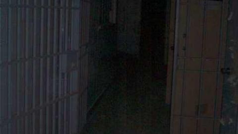 Prison Pics - 254_45301930092_4843_n.jpg