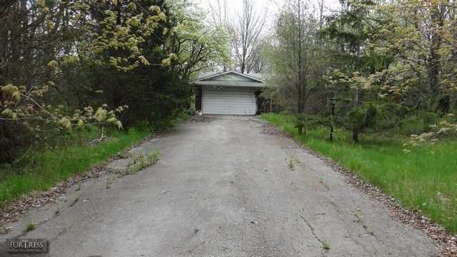 Skeeterville - IMG2.jpg