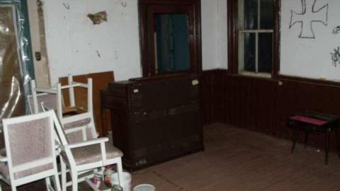 Odd Man Out - Well-Well-Welder2.jpg