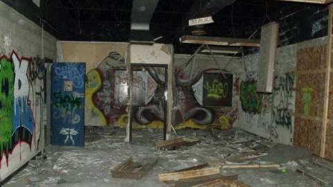 Old Factory Tour - North-America-Construction33.jpg