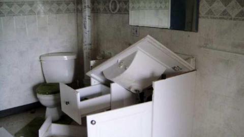 Homeless No More - Exeter-Road-House4.jpg