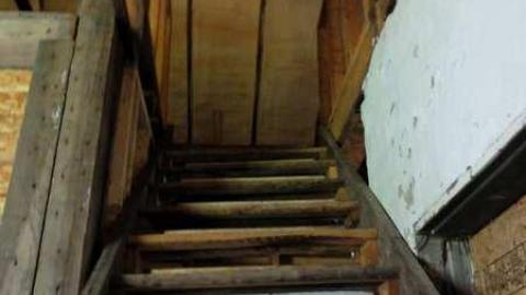 Oct2013 - Squatters-Warehouse11.jpg