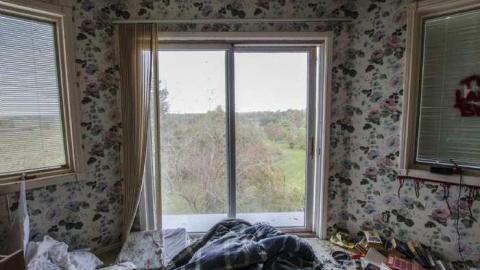 Gobble Gobble - Abandoned-Cat-Lady-House71.jpg