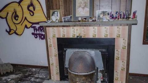 Gobble Gobble - Abandoned-Cat-Lady-House203.jpg