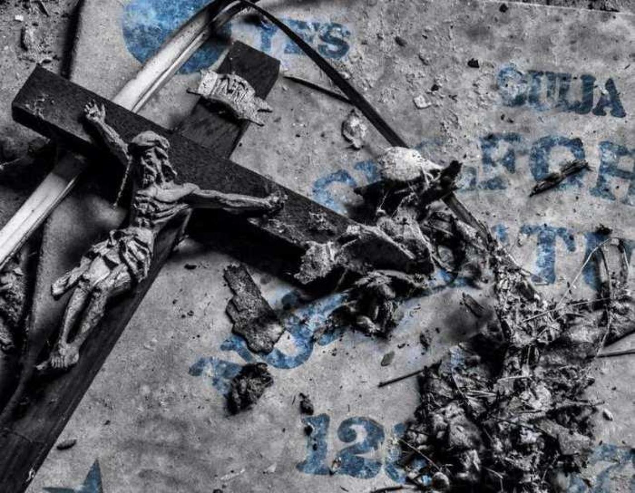 The Decaying Cabins - 36b - IMG_7248-3-2d.jpg