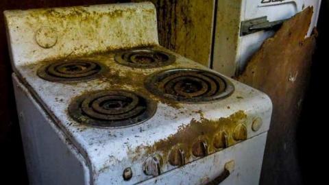 The Decaying Cabins - 37 - IMG_7242-3.jpg