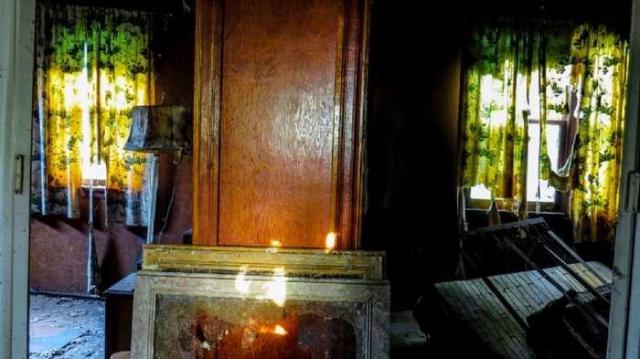 The Decaying Cabins - 39 - IMG_7244-3.jpg