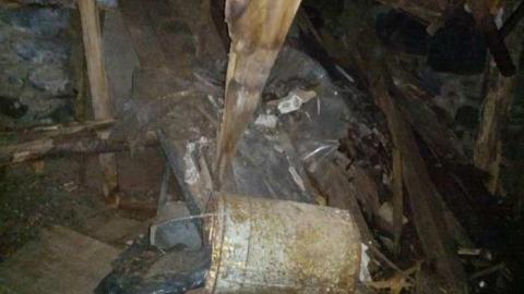 Petitt Home exploration - Ballycroy-(ghost-town)20.jpg