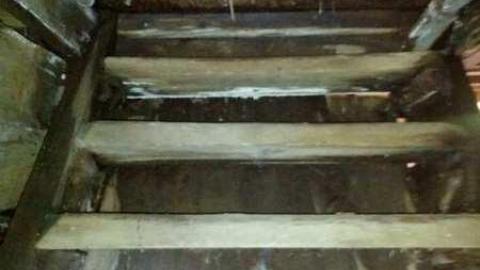 Petitt Home exploration - Ballycroy-(ghost-town)9.jpg