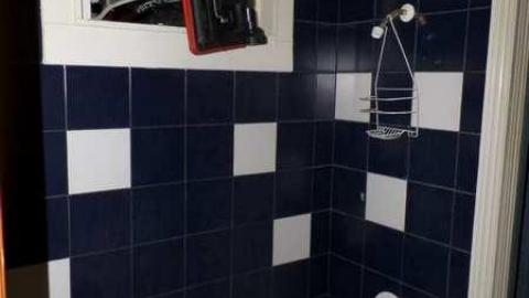 No Service - Green-Hill-Side107.jpg