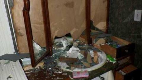 No Service - Green-Hill-Side111.jpg