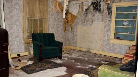 Wow - The-Smiths-Home30.jpg