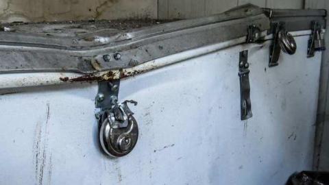 Aug 2013 Visit X 2 - Oshweken-Gas-Station51.jpg