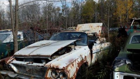 Oct2013 - Auto-Wreckers38.jpg