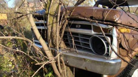 Graveyard - DSC01504.jpg