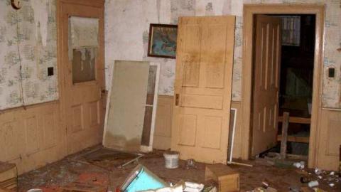 Hall House - PA253530.jpg