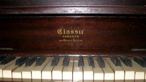 Hall House - PA253533.jpg