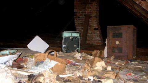 Hall House - PA253552.jpg