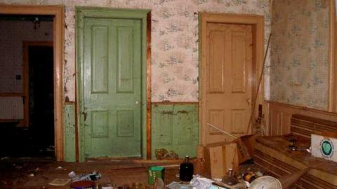 Hall House - PA253578.jpg