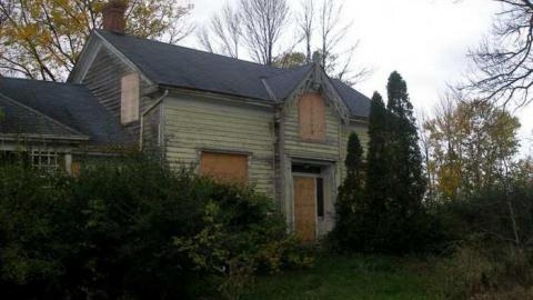 Hall House - PA253592.jpg