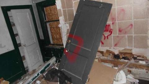 Boarded Up - Rockwood-Farm-House108.jpg