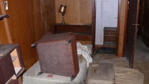 Mildewey - Pleasantville-Country-Cottage54.jpg