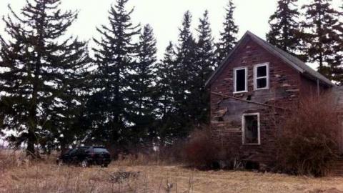 April2013 - Beauty-is-Only-Exterior-Deep20.jpg