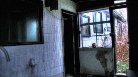 Ignorance and Confidence - High-School-Confidential3.jpg